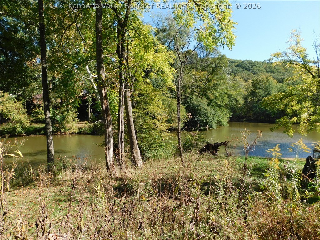 661 Poca River Road South Poca, WV 25159 - Photo 2 of 7 Gallery Image 2