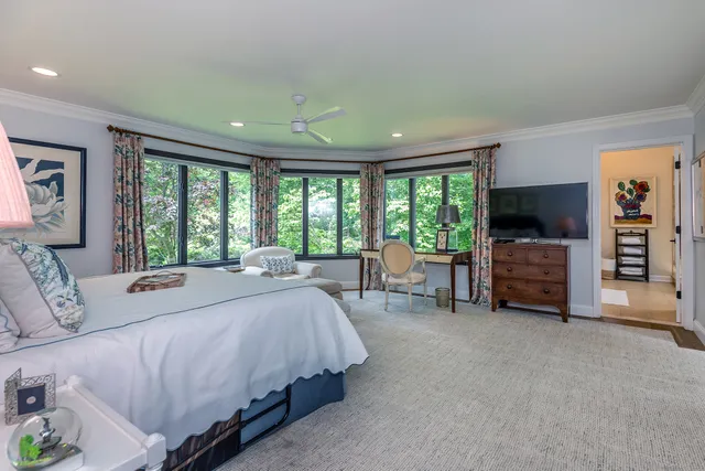 $4,150,000 | 8 Heritage Island Road, New Fairfield, CT 06812