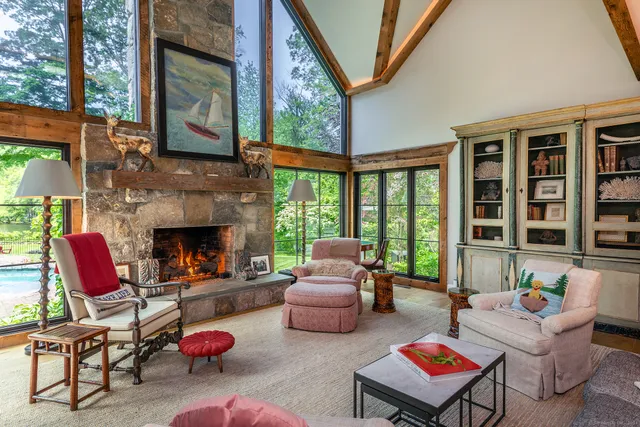 $4,150,000 | 8 Heritage Island Road, New Fairfield, CT 06812