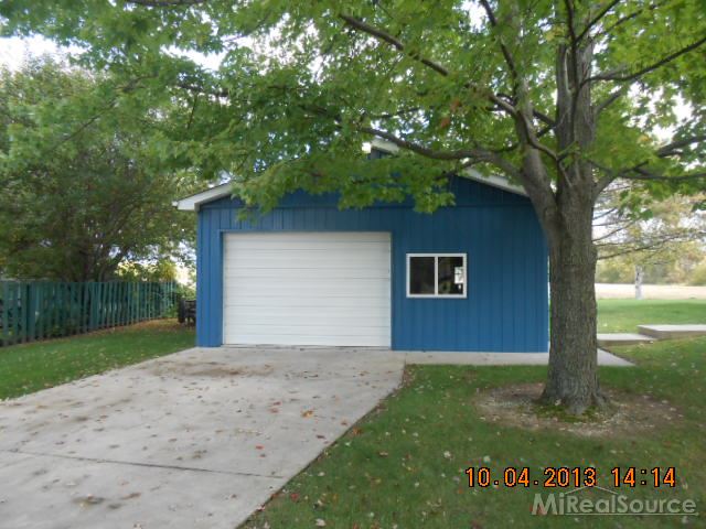 4850 State Road Fort Gratiot, MI 48059 - Photo 19 of 21 31177851-18.JPG