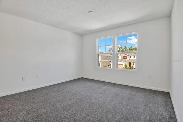 $349,982 | 733 Lake Dell Drive, Dundee, FL 33838