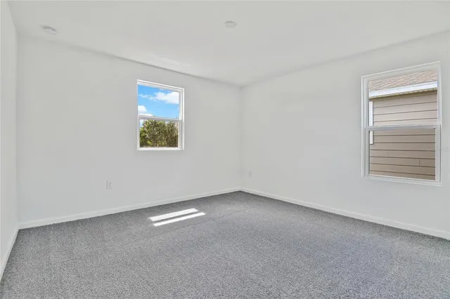 $349,982 | 733 Lake Dell Drive, Dundee, FL 33838