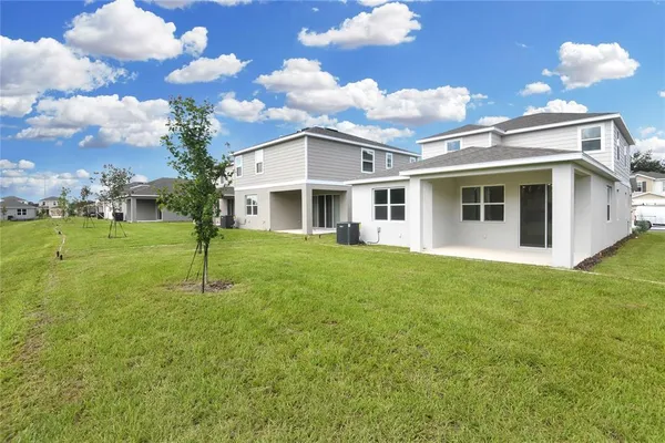 $342,982 | 733 Lake Dell Drive, Dundee, FL 33838