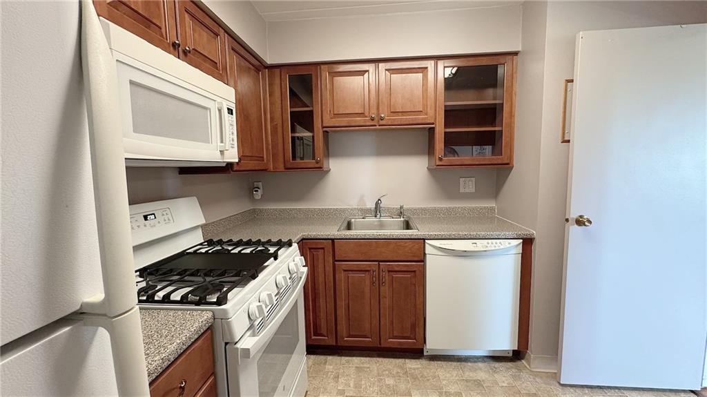 5 Bayard Road, Unit 907 Pittsburgh, PA 15213 - Photo 10 of 38 Gallery Image 10
