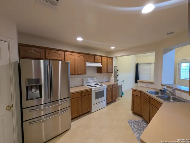 $237,000 | 7223 Autumn Wells, Converse, TX 78109