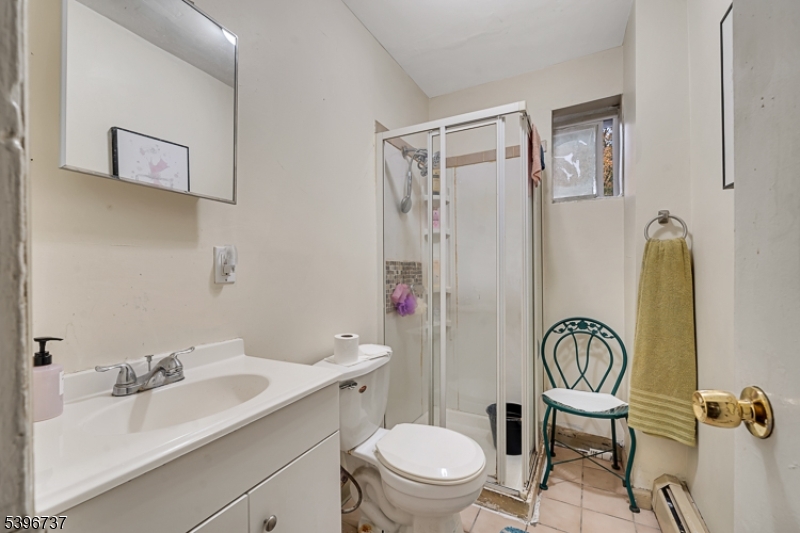 14 Crown Street Bloomfield, NJ 07003 - Photo 14 of 27