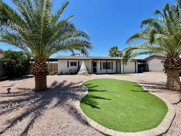 $2,699 | 705 East Kachina Avenue, Apache Junction, AZ 85119