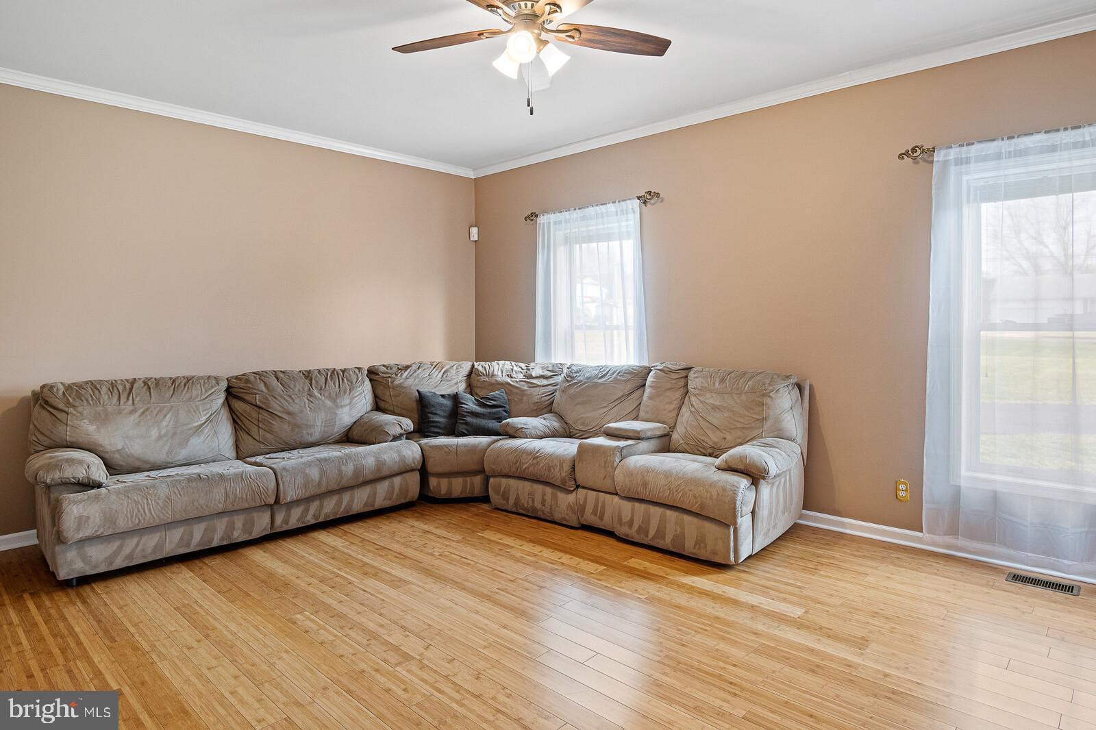 124 Barnsboro Road Sewell, NJ 08080 - Photo 12 of 43 Gallery Image 12