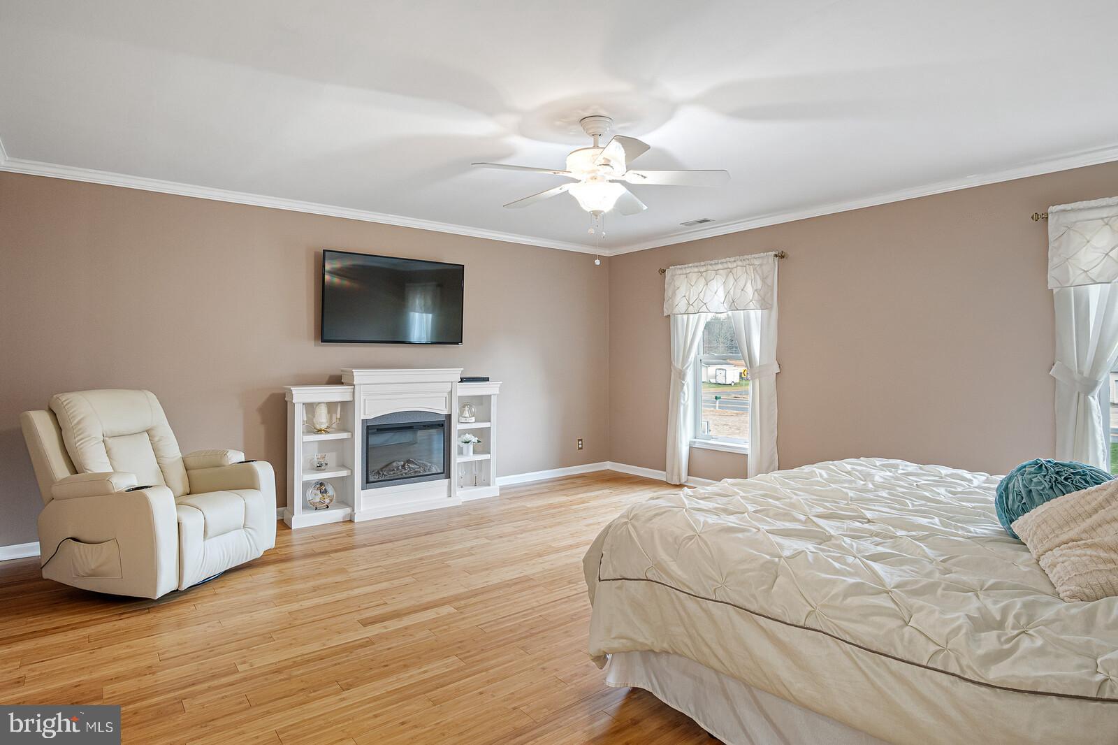 124 Barnsboro Road Sewell, NJ 08080 - Photo 16 of 43 Gallery Image 16