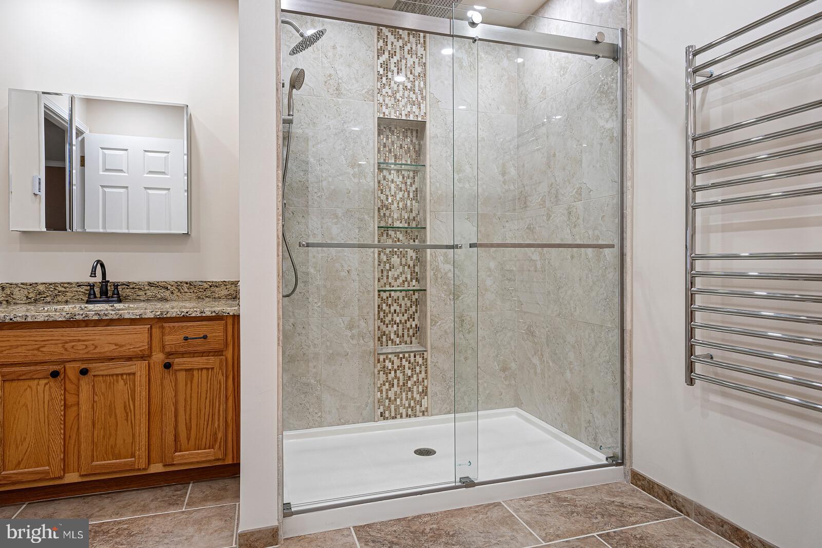 124 Barnsboro Road Sewell, NJ 08080 - Photo 17 of 43 Gallery Image 17