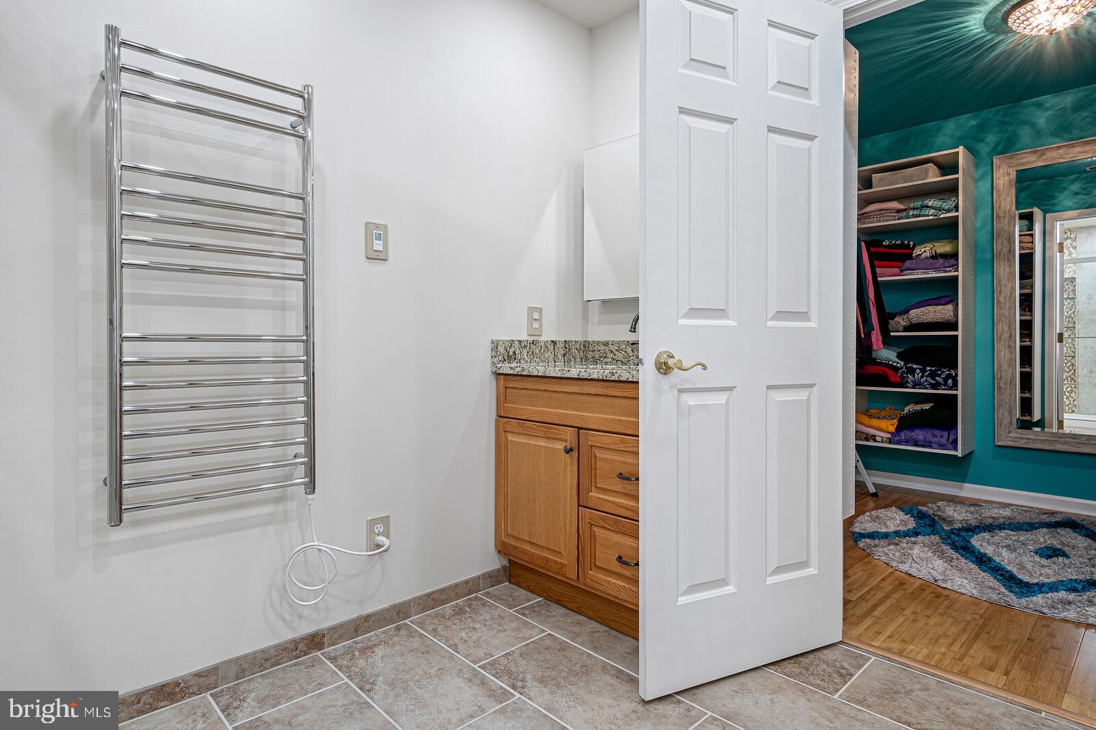 124 Barnsboro Road Sewell, NJ 08080 - Photo 18 of 43 Gallery Image 18