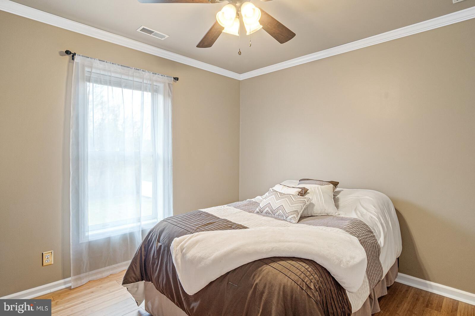 124 Barnsboro Road Sewell, NJ 08080 - Photo 21 of 43 Gallery Image 21