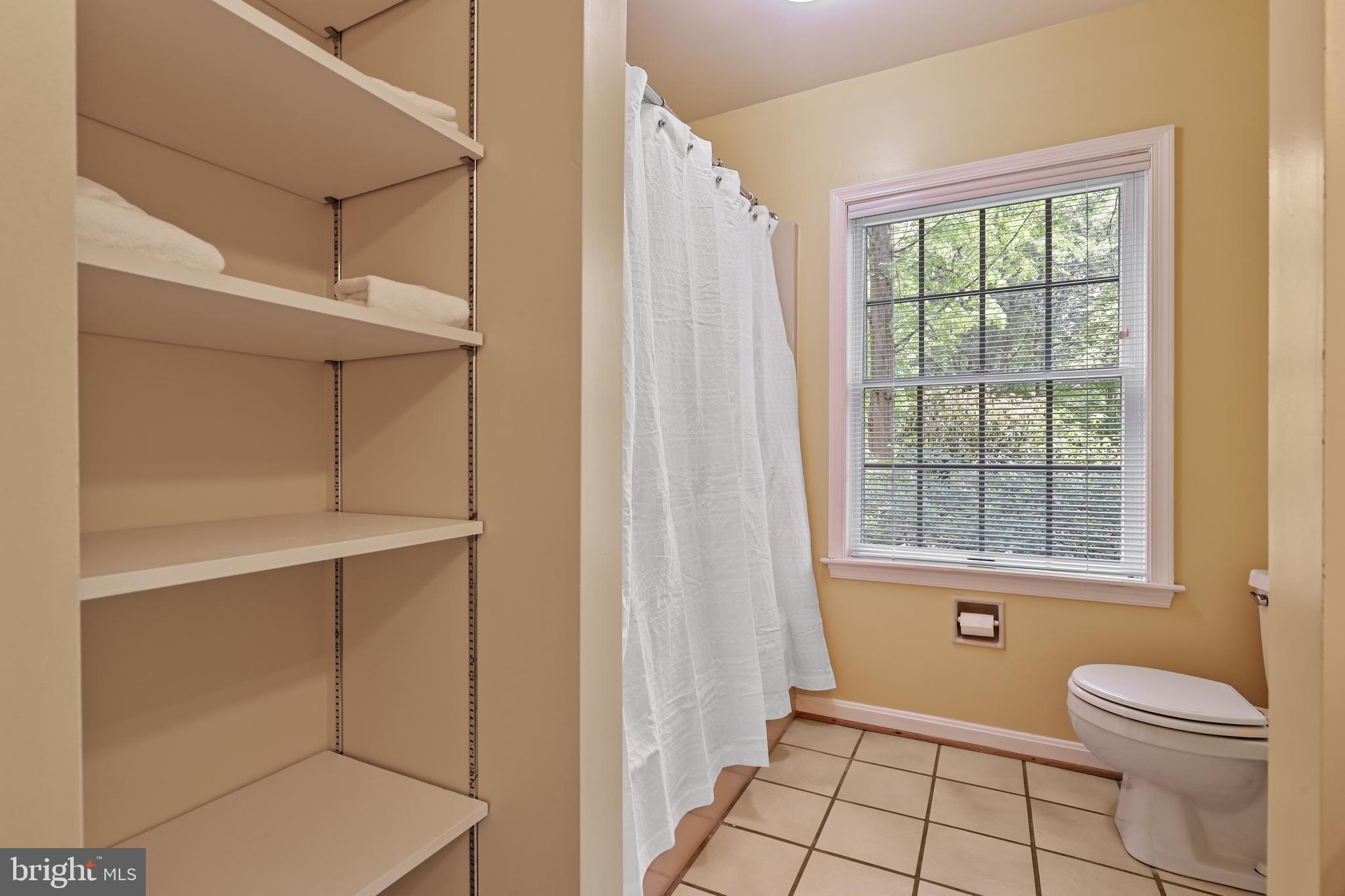 2002 Fairbank Road Baltimore, MD 21209 - Photo 30 of 57