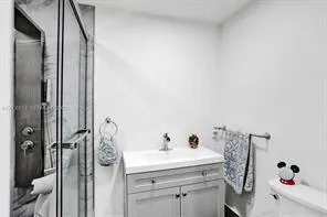 $3,600 | 833 Northwest 81st Avenue, Unit 4, Plantation, FL 33324