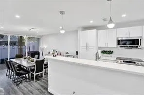 $3,600 | 833 Northwest 81st Avenue, Unit 4, Plantation, FL 33324