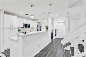 $3,600 | 833 Northwest 81st Avenue, Unit 4, Plantation, FL 33324