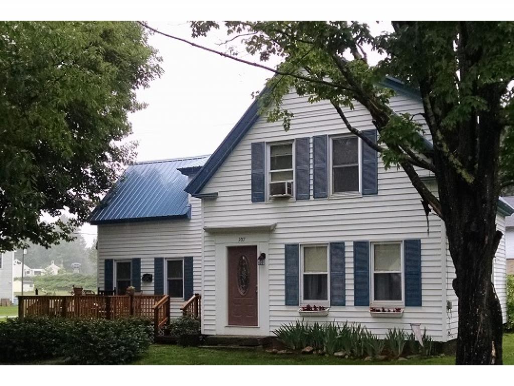 107 Intervale Road Wilton, NH 03086 - Photo 2 of 19
