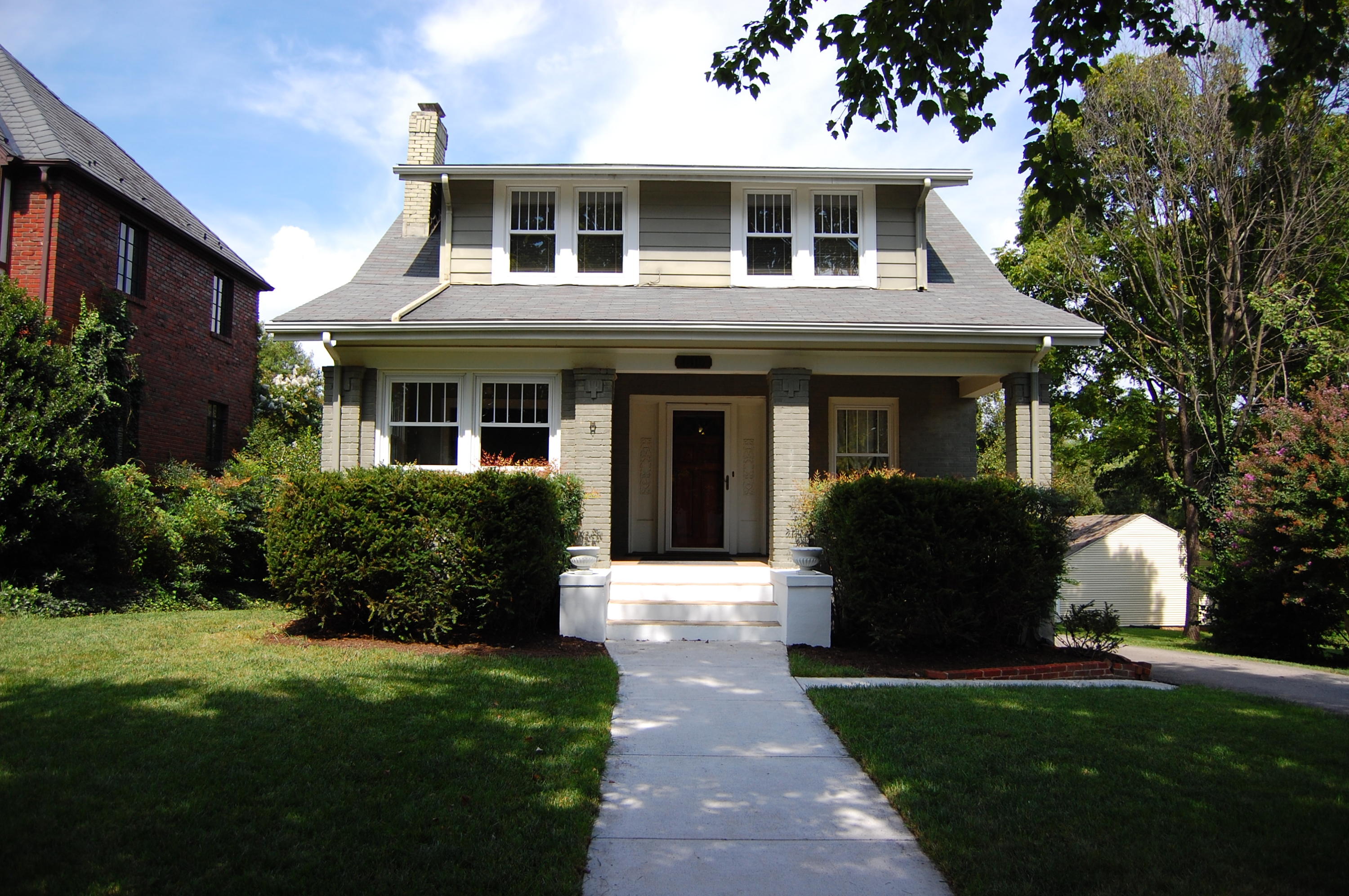 1815 Blenheim Road Southwest Roanoke, VA 24015 - Photo 2 of 40 DSC_1479