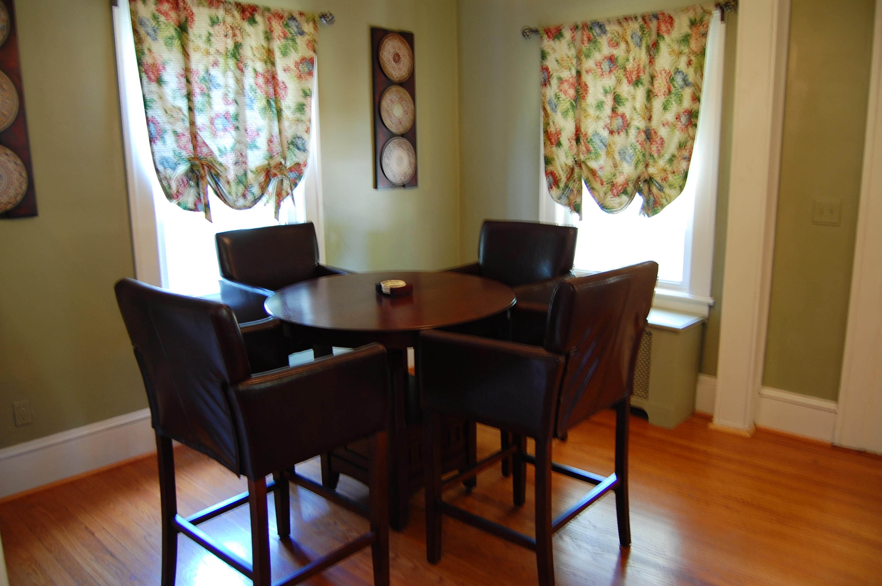 1815 Blenheim Road Southwest Roanoke, VA 24015 - Photo 8 of 40 DSC_1485