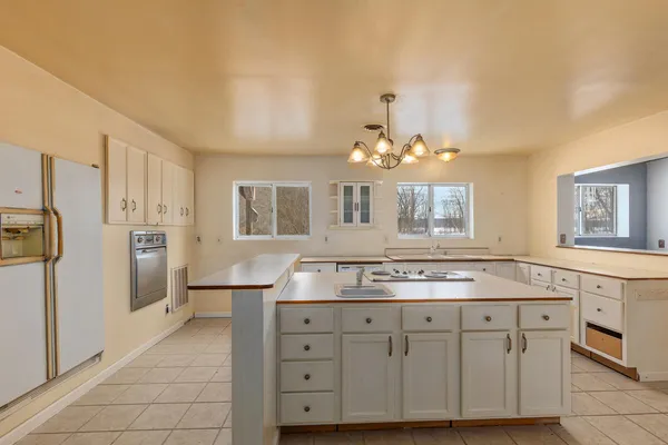 $220,000 | 789 7th Street, Plainwell, MI 49080