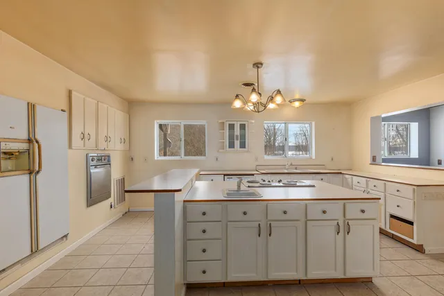 $199,900 | 789 7th Street, Plainwell, MI 49080