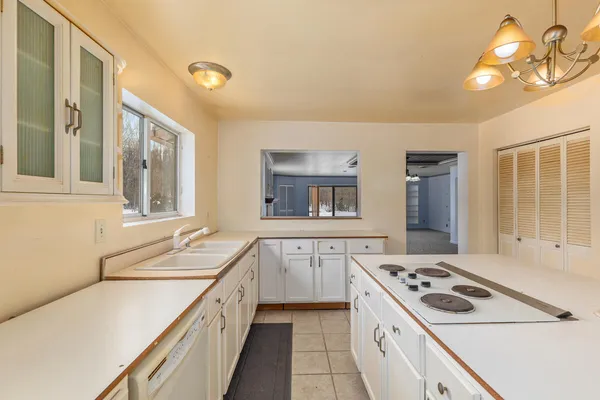 $220,000 | 789 7th Street, Plainwell, MI 49080