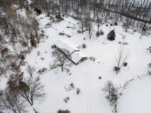 $199,900 | 789 7th Street, Plainwell, MI 49080