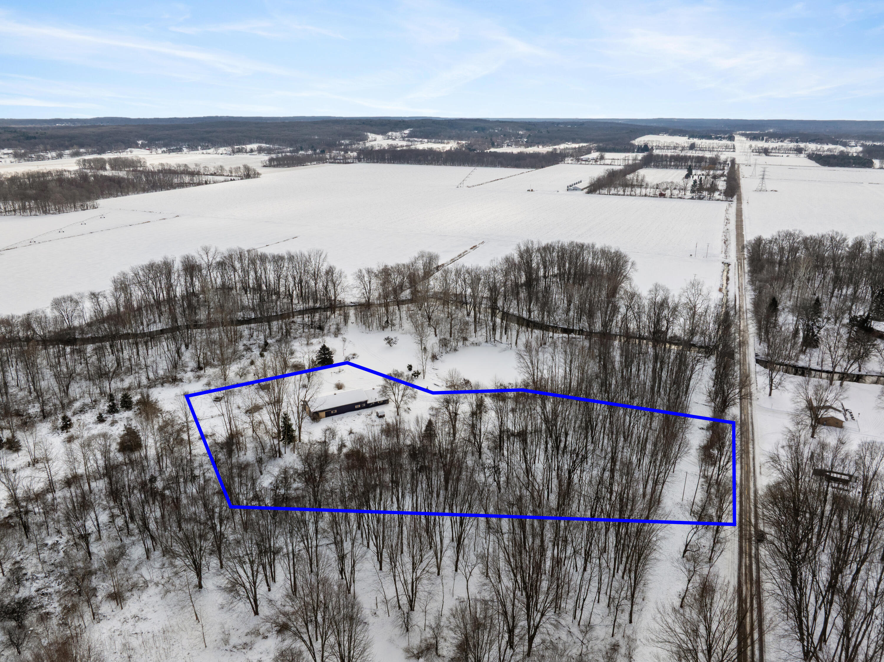 789 7th Street Plainwell, MI 49080 - Photo 7 of 26 789-7th_203