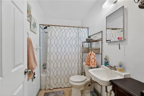 $399,000 | 2029 Whitney Avenue, Gretna, LA 70056