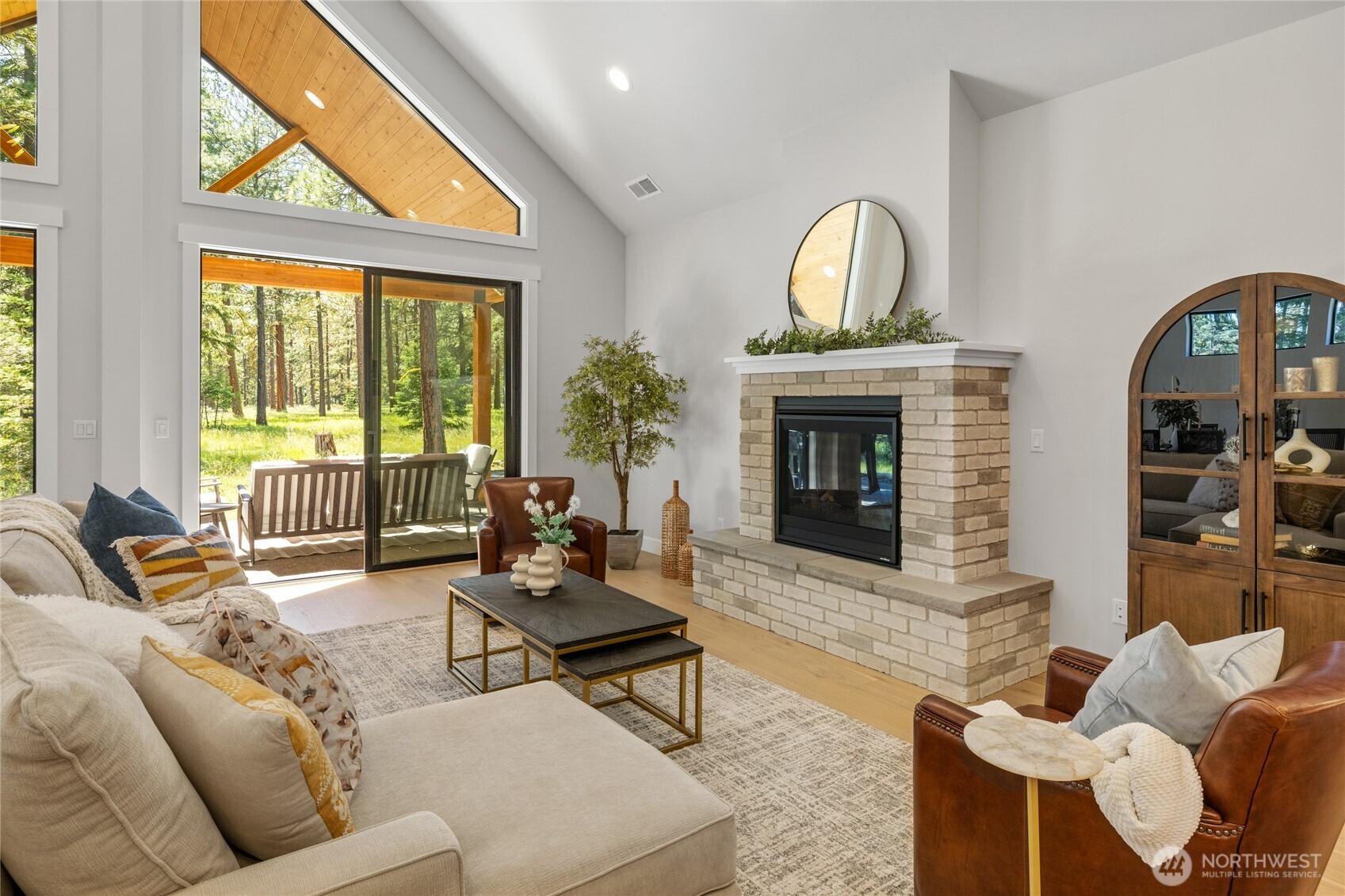 81 Plateau Loop Cle Elum, WA 98922 - Photo 15 of 40