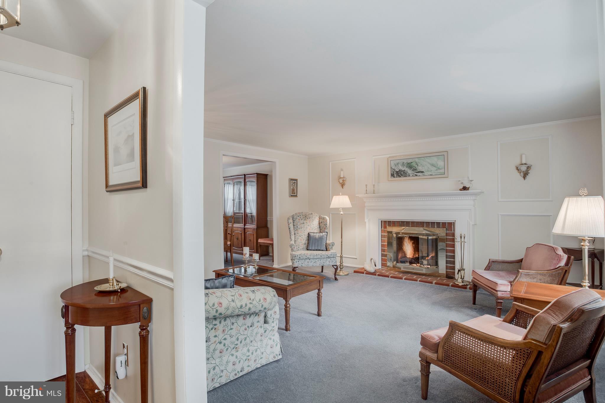 519 Bathurst Road Baltimore, MD 21228 - Photo 3 of 29 Inviting Foyer