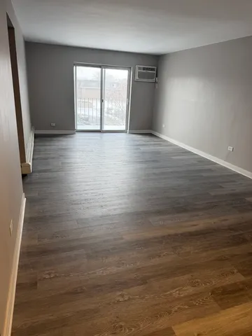 $224,900 | 872 Winesap Court, Unit 302, Prospect Heights, IL 60070