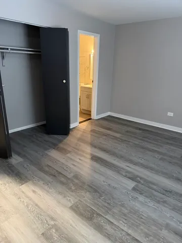 $224,900 | 872 Winesap Court, Unit 302, Prospect Heights, IL 60070