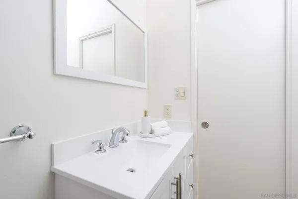 $1,149,999 | 12325 Lemon Crest Drive, Lakeside, CA 92040