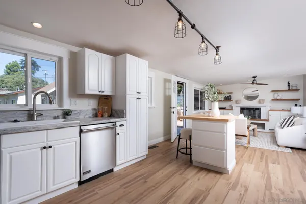 $1,149,999 | 12325 Lemon Crest Drive, Lakeside, CA 92040