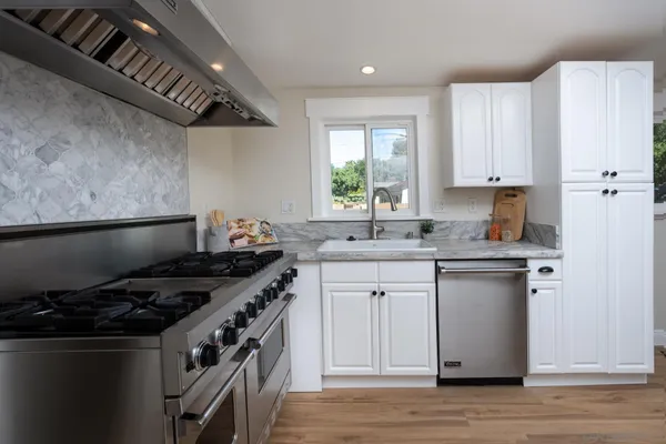 $1,149,999 | 12325 Lemon Crest Drive, Lakeside, CA 92040