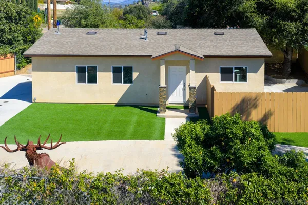 $1,149,999 | 12325 Lemon Crest Drive, Lakeside, CA 92040