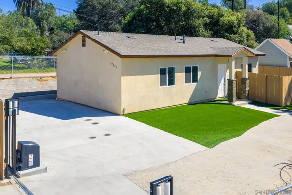 $1,149,999 | 12325 Lemon Crest Drive, Lakeside, CA 92040