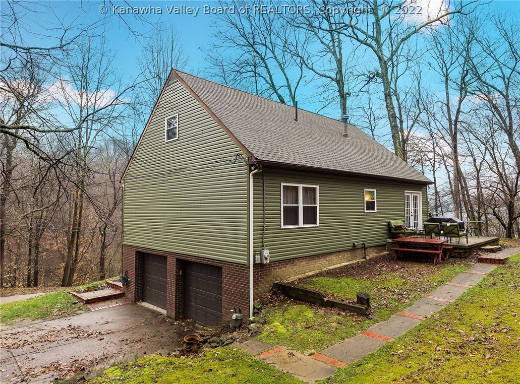 245 Springlea Drive Winfield, WV 25213 - Photo 19 of 20 Gallery Image 19