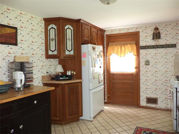 151 Almy Road Somerset, MA 02726 - Photo 11 of 27 Gallery Image 11
