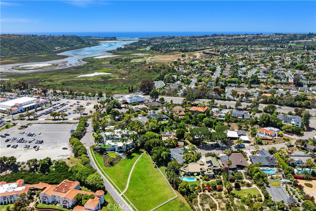 2086 Playa Road Carlsbad, CA 92009 - Photo 44 of 44