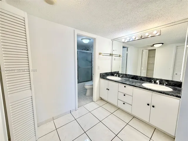 $3,150 | 9273 Collins Avenue, Unit 510, Surfside, FL 33154
