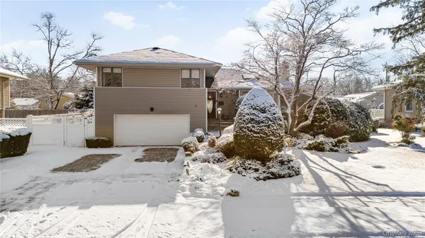 $1,650,000 | 98 Birchwood Park Drive, Jericho, NY 11753