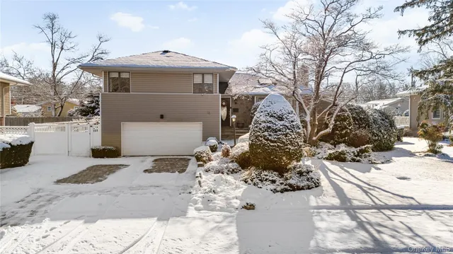 $1,599,000 | 98 Birchwood Park Drive, Jericho, NY 11753