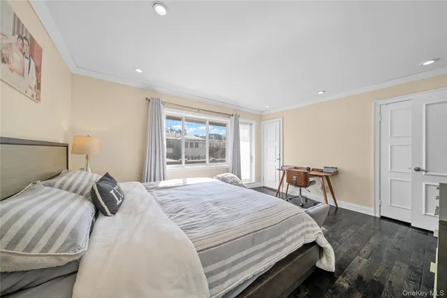 $1,599,000 | 98 Birchwood Park Drive, Jericho, NY 11753