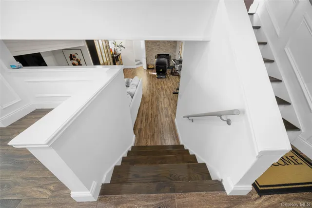 $1,599,000 | 98 Birchwood Park Drive, Jericho, NY 11753