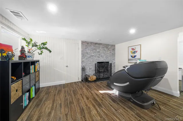 $1,599,000 | 98 Birchwood Park Drive, Jericho, NY 11753