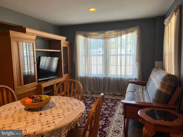 $1,250 | 199 199-unit B Rumbling Rock Road, Hedgesville, WV 25427