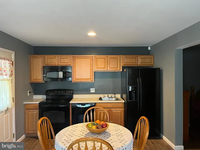 $1,250 | 199 199-unit B Rumbling Rock Road, Hedgesville, WV 25427