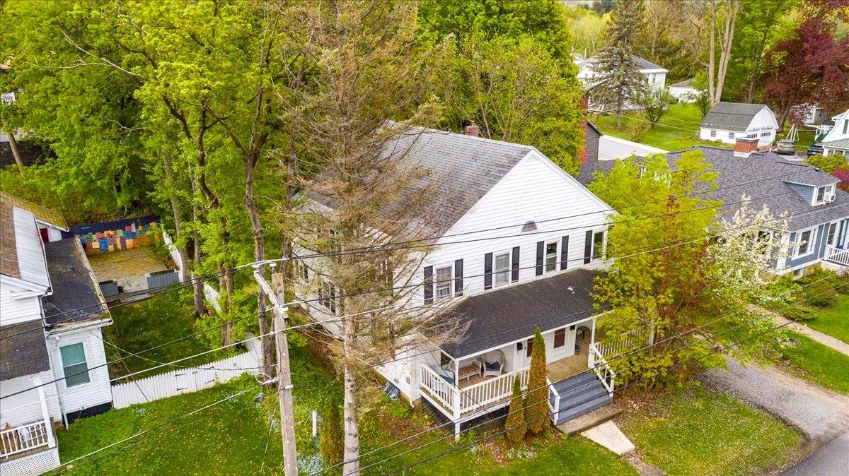 305 Weeks Street Bennington, VT 05201 - Photo 4 of 26 Gallery Image 4